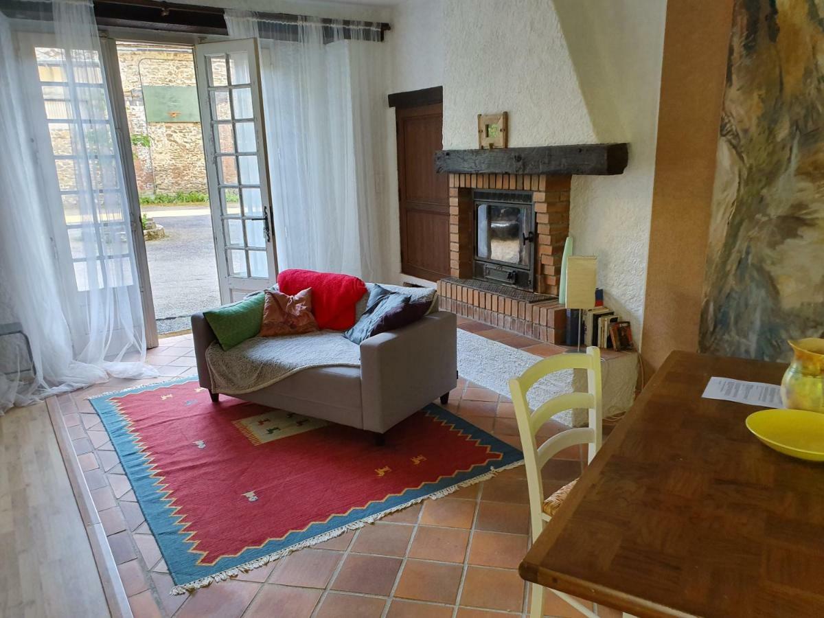 Maison Lyre, Pompadour Hotell Arnac-Pompadour Exteriör bild